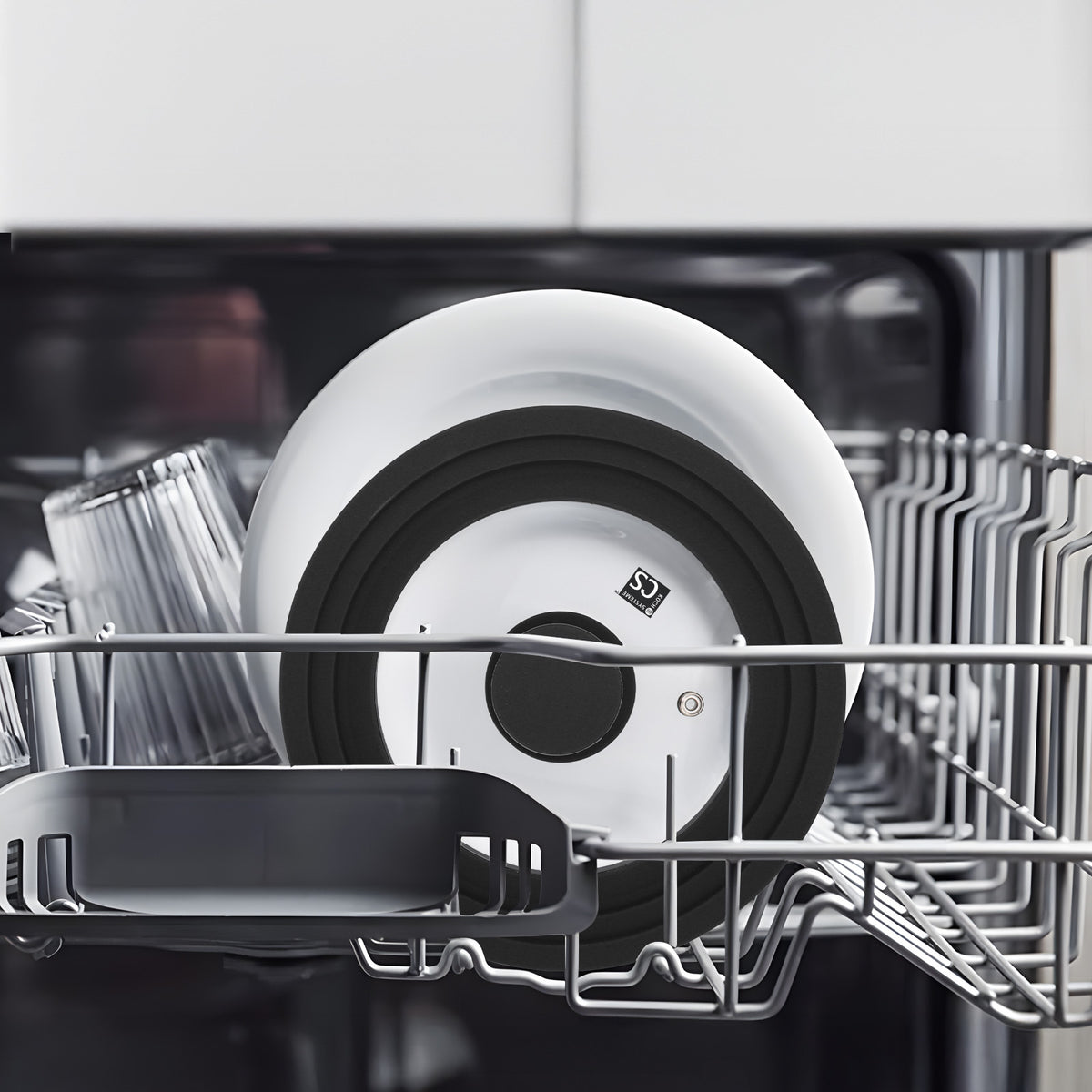 Sola Universal Glass Lid for Saucepan - 20/22/24cm