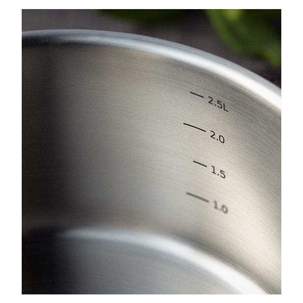 Stellar Eclipse 20cm Tri-Ply Saucepan