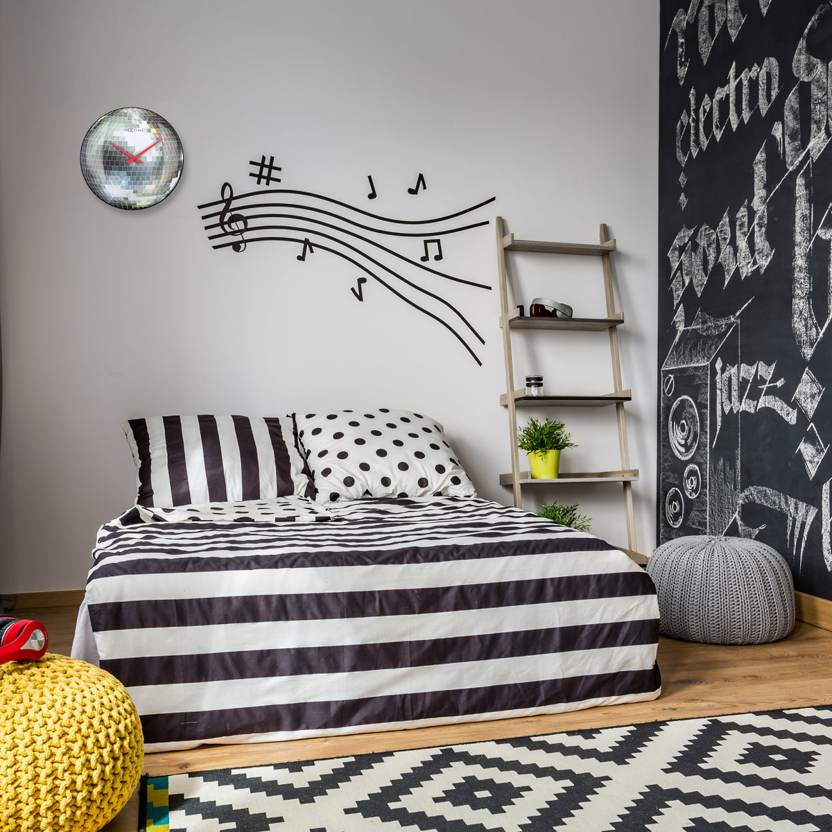 Wall clock 35cm-Silent-Silver-Dome Glass-NeXtime "Disco Ball"