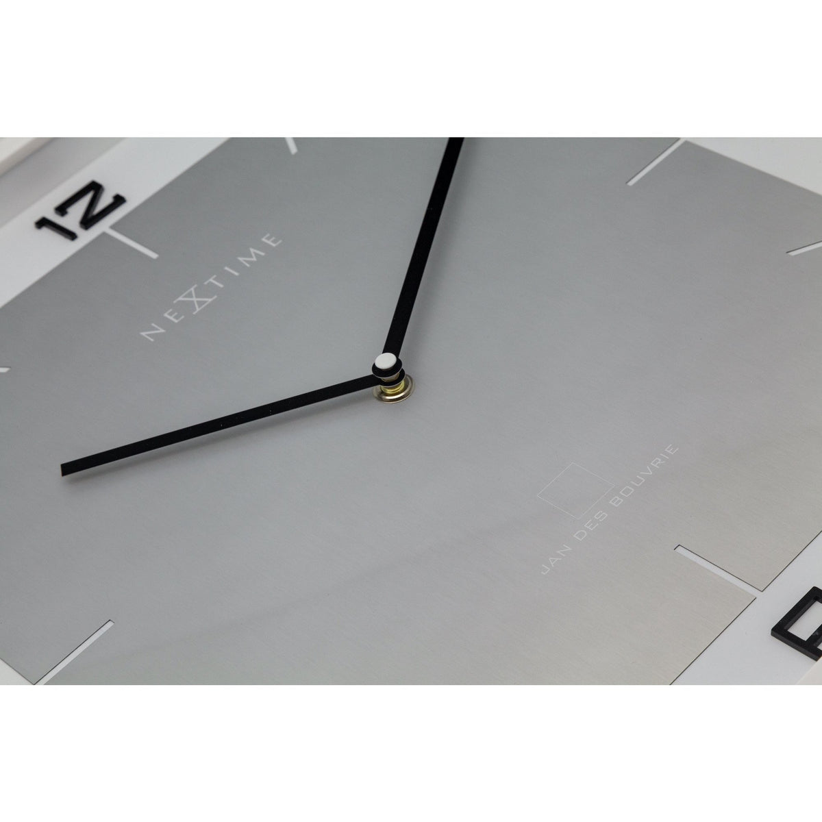 NeXtime - Wall clock - 40 x 40 x 4 cm - Wood - White - 'Square Wall'