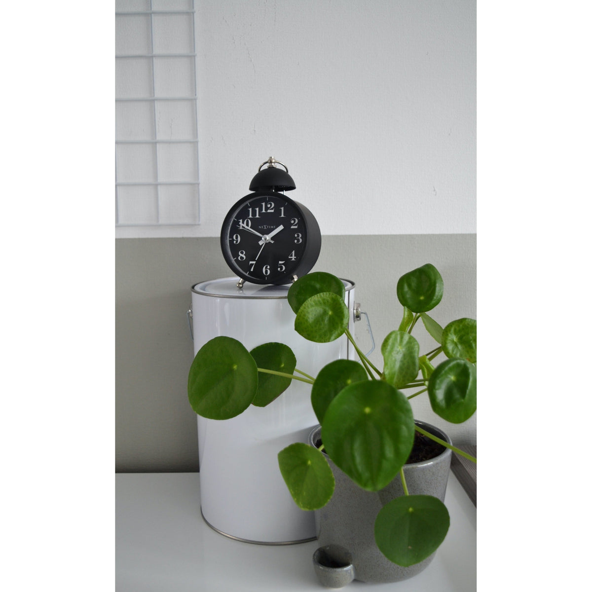NeXtime - Alarm clock – Ø 16 cm - Metal – Black– Loud Alarm- 'Single Bell'